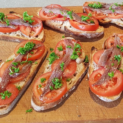 Anchovies with Sourdough and Tomato